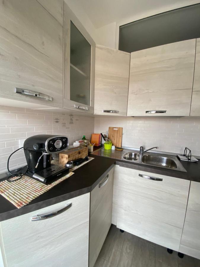 Bed and Breakfast Tres Joli Rom Exterior foto